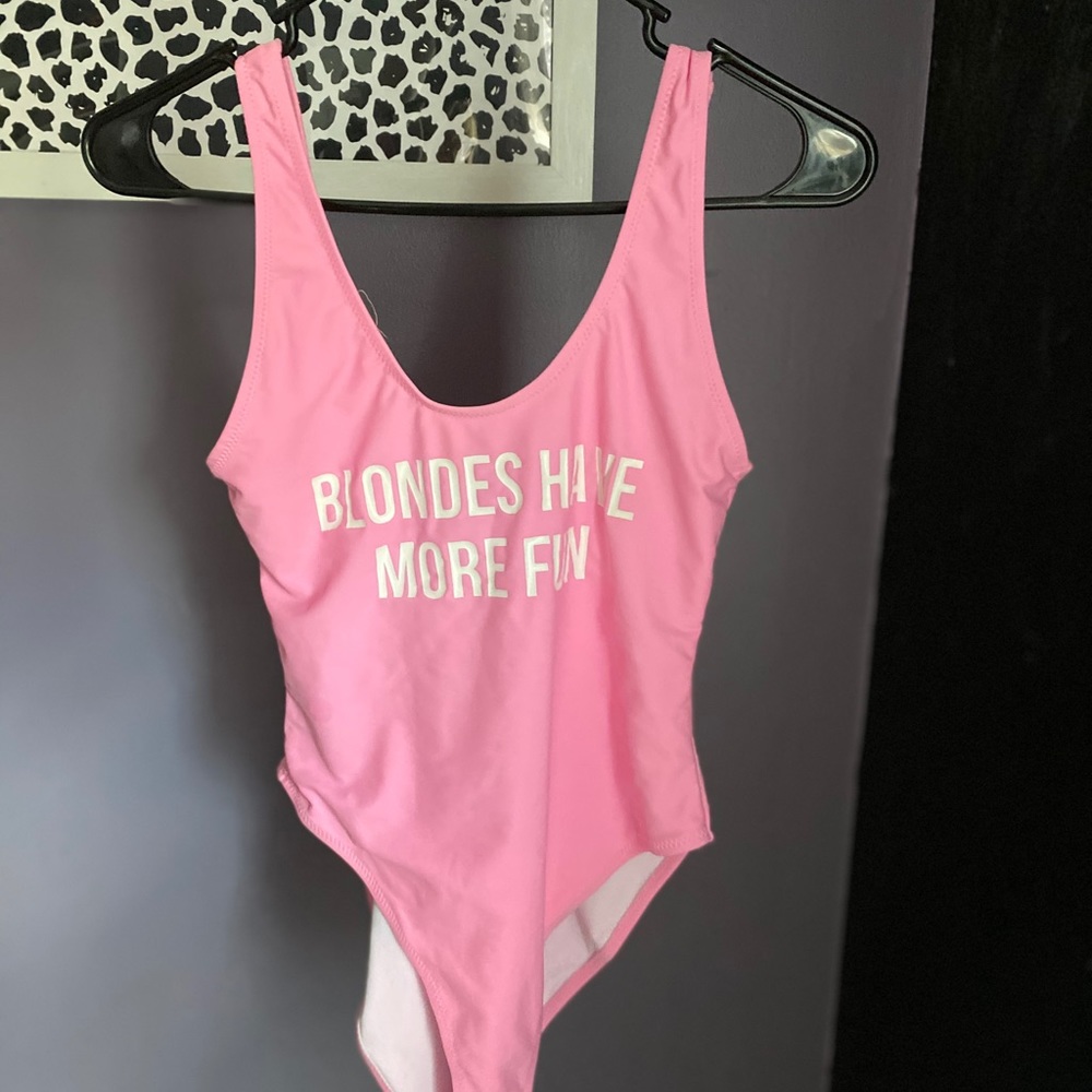 Missguided One Piece Swimsuit